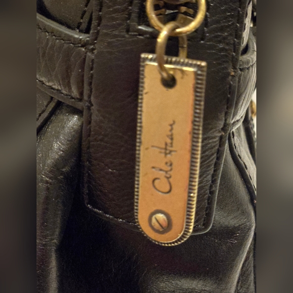 Cole Haan Black Leather Handbag Shoulder bag - Picture 4 of 8